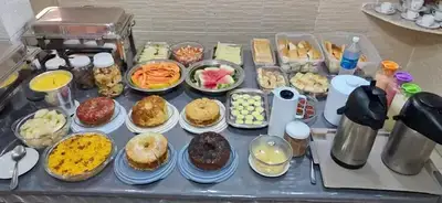 Buffet de café da manhã farto